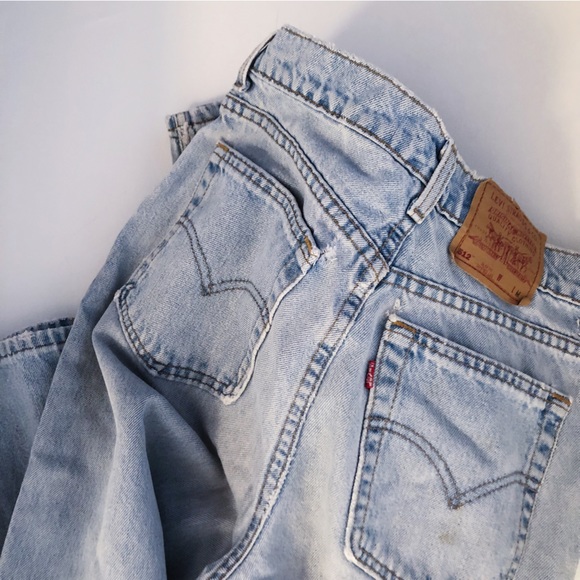 Levi’s Destroyed 512 Slim Fit Tapered Leg Blue Jeans - Picture 12 of 12